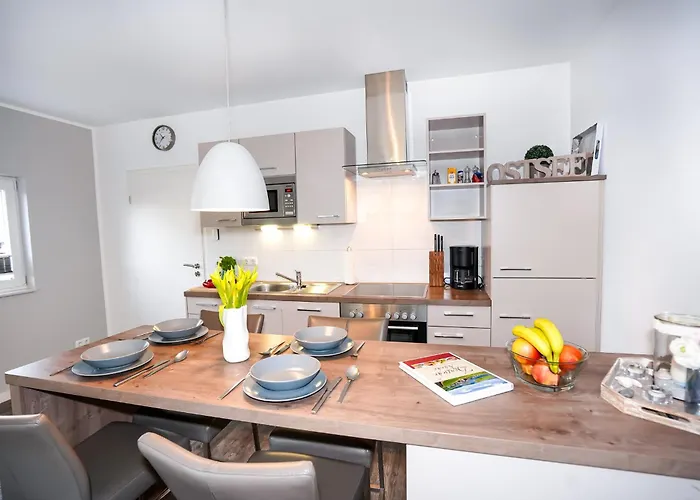 Grasbrook 6 A Apartment *
